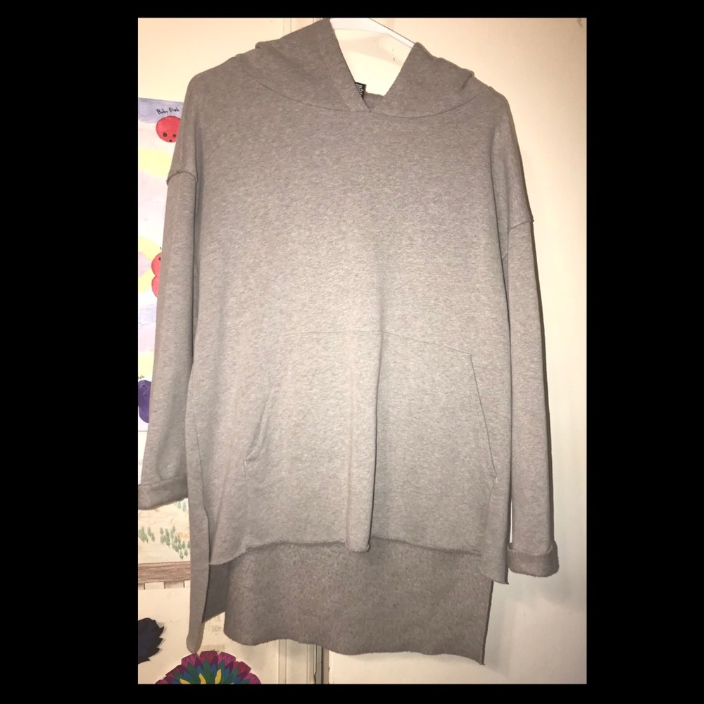 Gray sweet shirt